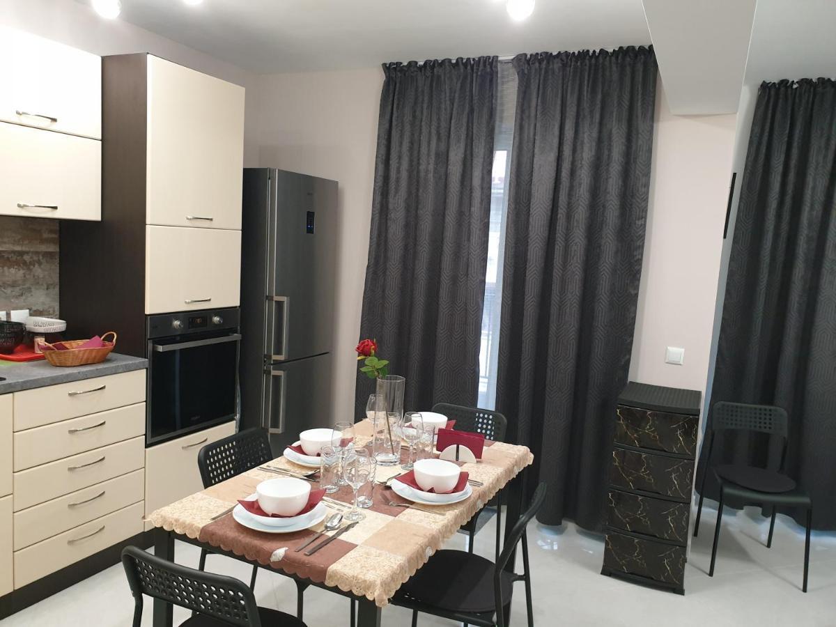 New The Twins Varna Two-Bedroom, Apt 5 At 15 Tsani Ginchev Street, Floor 3 Exterior foto
