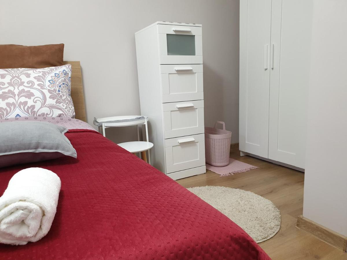 New The Twins Varna Two-Bedroom, Apt 5 At 15 Tsani Ginchev Street, Floor 3 Exterior foto
