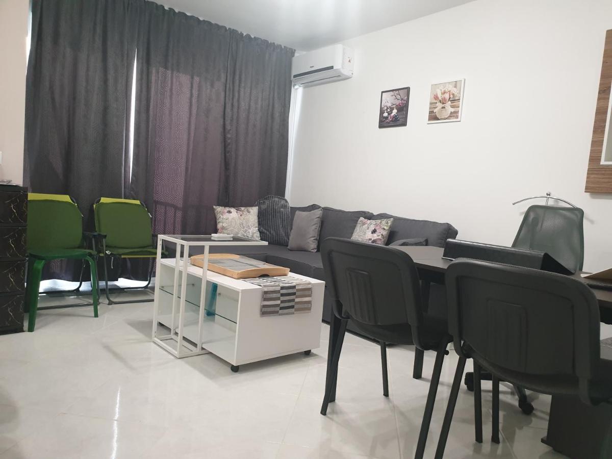 New The Twins Varna Two-Bedroom, Apt 5 At 15 Tsani Ginchev Street, Floor 3 Exterior foto